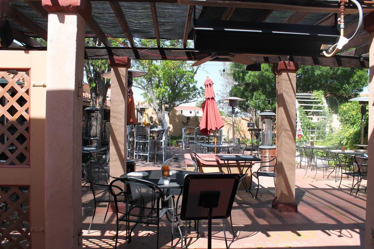 Adobe Rose Boutique Inn Artesia Exterior photo